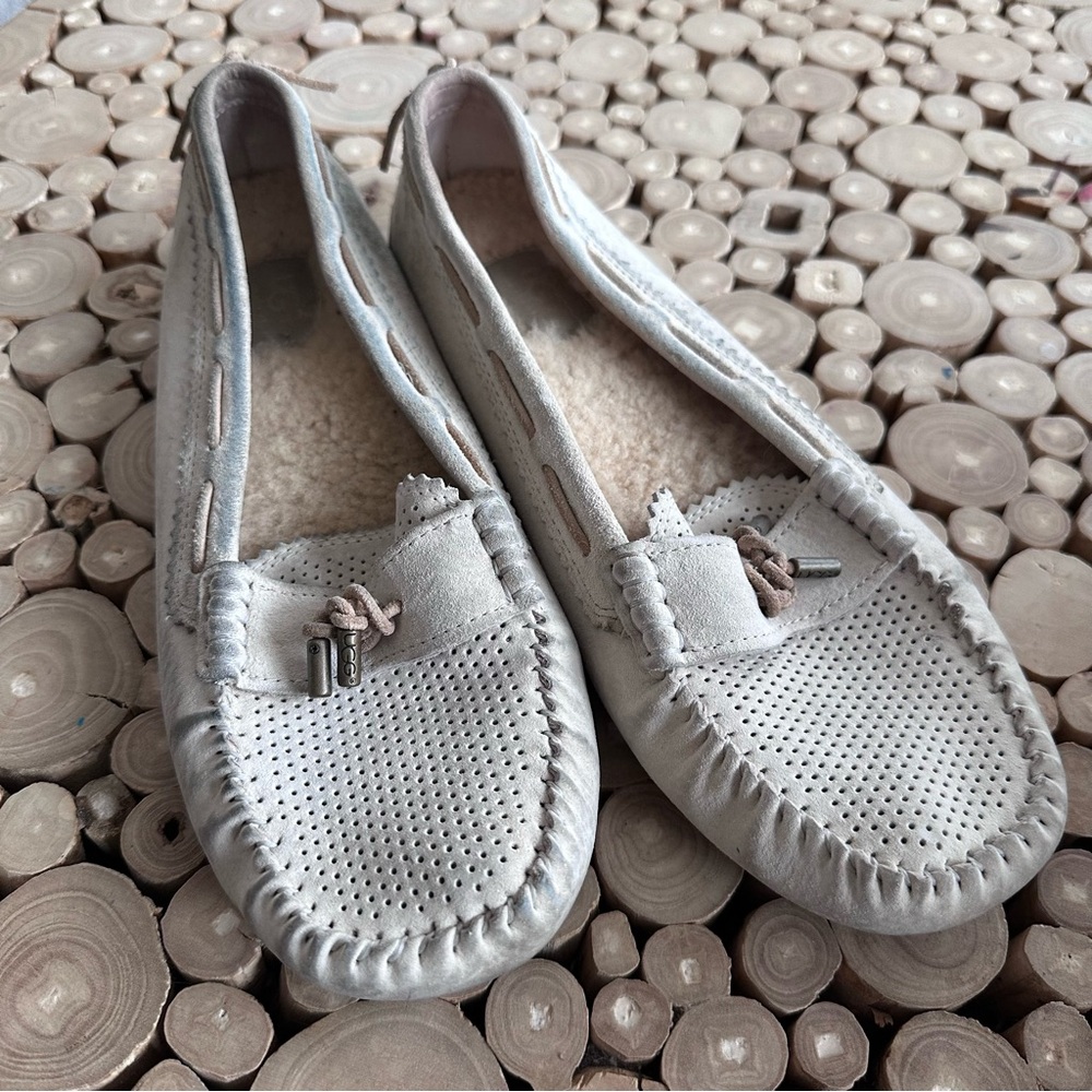 Ugg slippers/moccasins